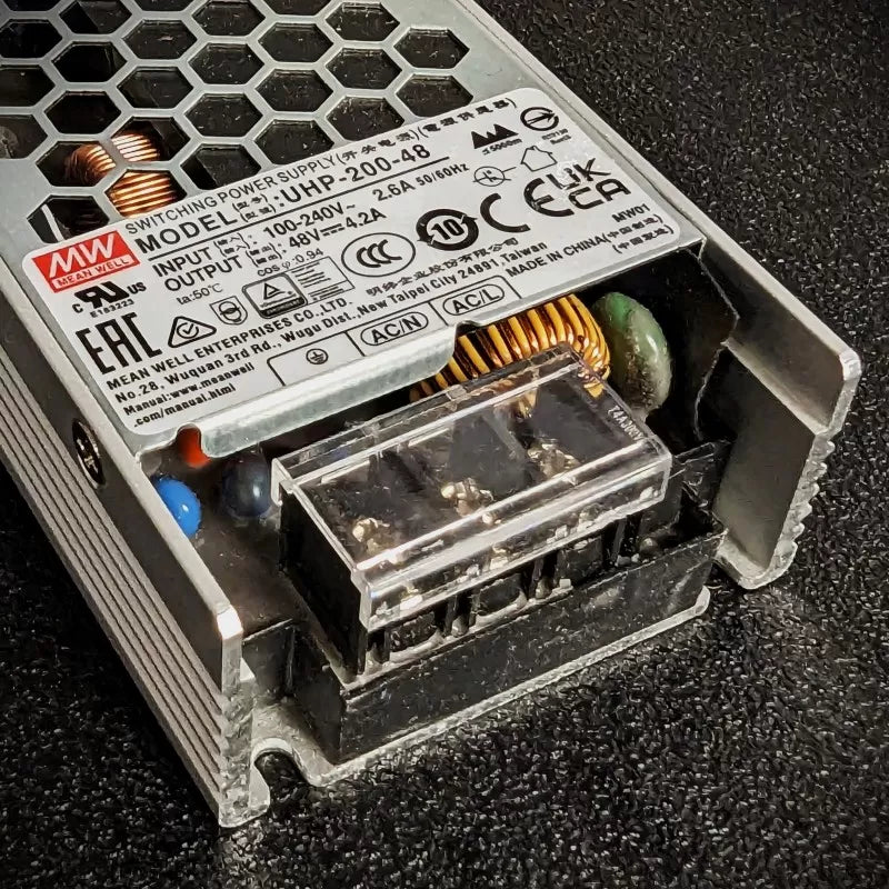 Meanwell UHP-200-48 PSU